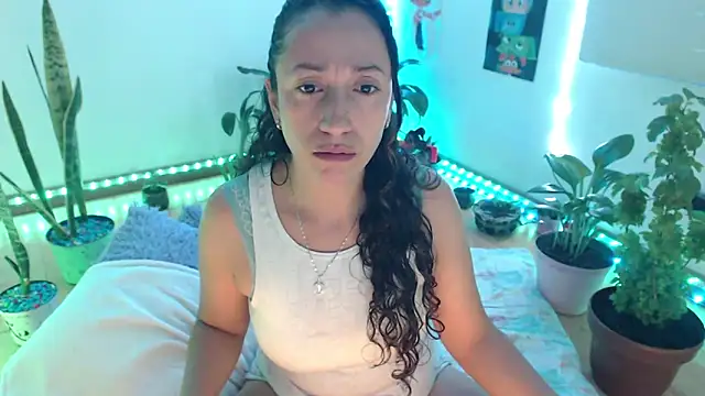 samy love35 online show from June 18, 2026, 12:42 am