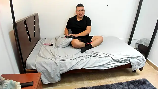 Snapshot of Faridsweetness chatting on January 28, 2025, 6:17 pm Faridsweetness online show from January 28, 2025, 6:17 pm