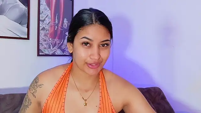 Snapshot of loretahorny chatting on February 2, 2026, 2:27 pm loretahorny online show from February 2, 2026, 2:27 pm