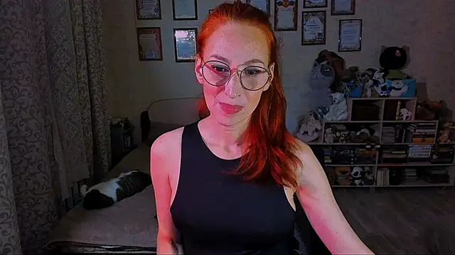 Snapshot of red_rocco chatting on February 16, 2025, 4:10 pm red rocco online show from February 16, 2025, 4:10 pm