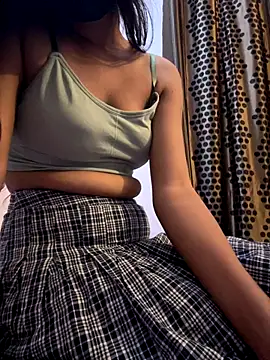 Snapshot of Charlieangel01 chatting on November 5, 2025, 1:36 pm Charlieangel01 online show from November 5, 2025, 1:36 pm