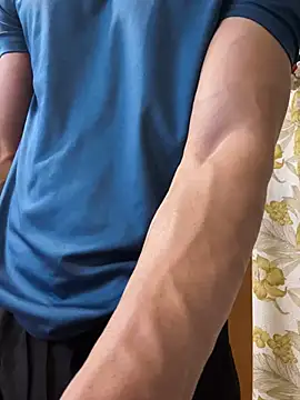 hot hunk boy online show from March 1, 2025, 6:54 pm