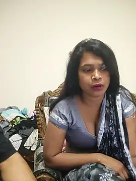 Snapshot of YourSuperTanya chatting on March 16, 2025, 5:17 pm YourSuperTanya online show from March 16, 2025, 5:17 pm