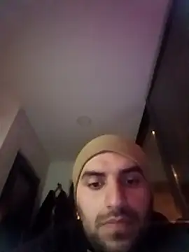 Kdkdkfkcklxiis online show from February 19, 2026, 12:29 am