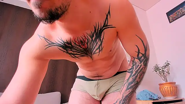 AssHunter4k online show from October 21, 2025, 8:36 am