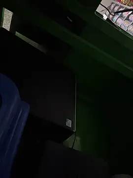 Miia Jazmin online show from April 10, 2026, 1:07 pm