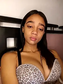 Zoe Sweett18 online show from March 20, 2026, 1:12 pm