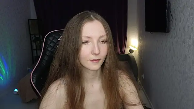 Snapshot of Sweeet_Lilit chatting on May 3, 2026, 10:13 pm Sweeet Lilit online show from May 3, 2026, 10:13 pm