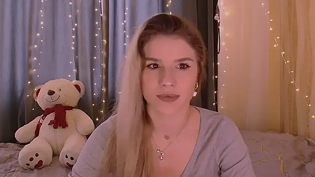 Snapshot of Melissa_smith_ chatting on February 18, 2026, 12:45 pm Melissa smith online show from February 18, 2026, 12:45 pm