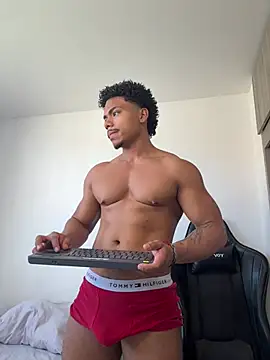 XavierColeman online show from July 25, 2026, 8:04 pm