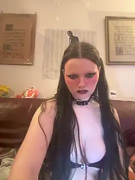 VenusandIppy online show from June 12, 2026, 8:45 am