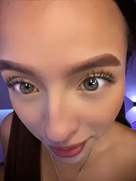 Sofia18 pinkk online show from April 7, 2026, 8:10 pm