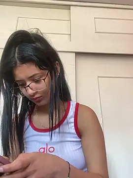 Violeta euphoria online show from January 22, 2025, 1:32 pm