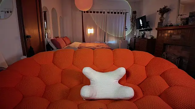 bunnierotten online show from July 17, 2026, 9:12 pm