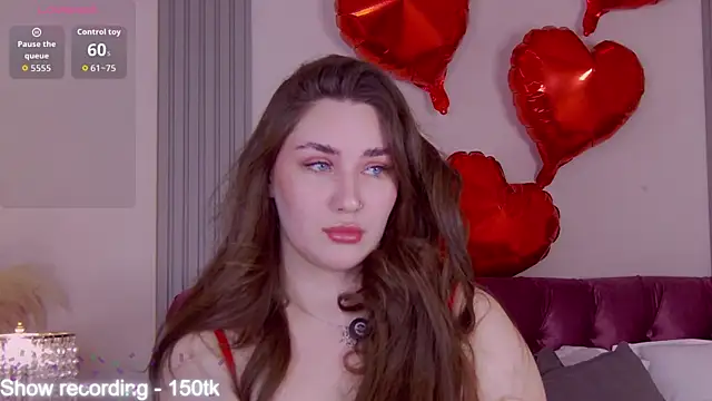 KiraBarlows online show from March 10, 2026, 7:51 pm