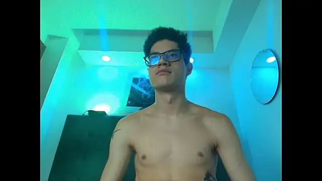 wolfandsky online show from October 25, 2025, 11:31 am