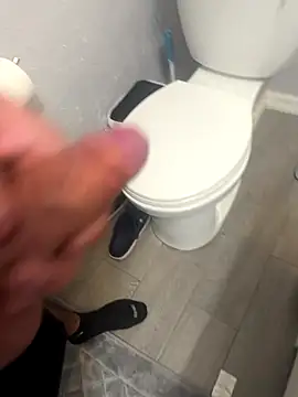 Diegoalejandro0Oo online show from October 5, 2025, 1:07 am