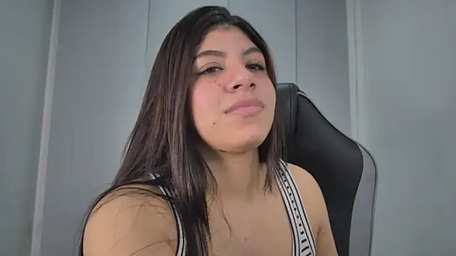 AmandaBrooks 18 online show from April 17, 2026, 1:30 am