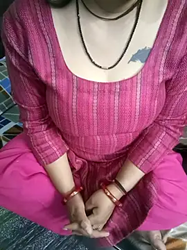 motuuu69 online show from February 24, 2025, 1:53 pm