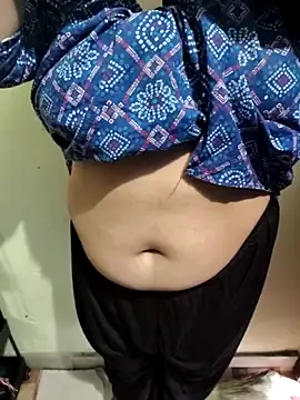 motuuu69 online show from May 28, 2026, 9:49 am