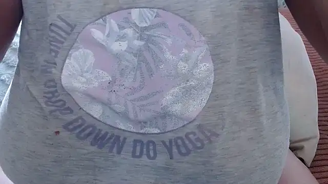 BUBBLYBUNNYxx online show from April 7, 2026, 11:12 am