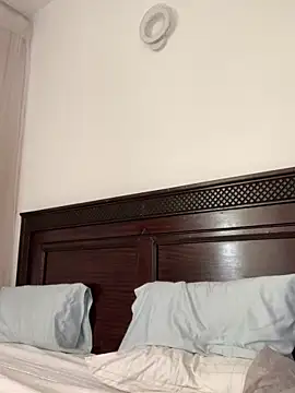 madell online show from March 18, 2026, 5:54 am