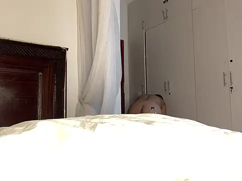 madell online show from July 12, 2026, 7:04 pm