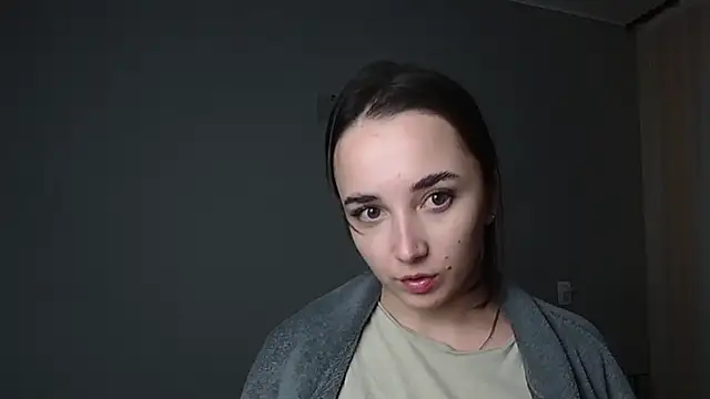 Eva Gloryy online show from February 24, 2026, 10:21 pm