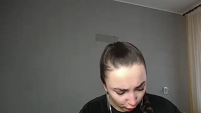 Eva Gloryy online show from March 19, 2026, 8:25 am