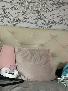 Lili  taylor online show from March 13, 2026, 12:37 am