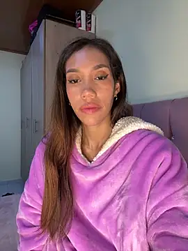 Snapshot of zoe_storm chatting on February 25, 2026, 3:07 am zoe storm online show from February 25, 2026, 3:07 am