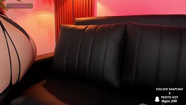 Snapshot of Georgina_caruso chatting on September 23, 2025, 3:46 am Georgina caruso online show from September 23, 2025, 3:46 am