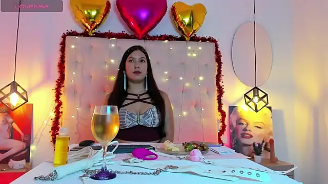 Snapshot of Michelle_Jaramillo chatting on February 13, 2025, 7:52 pm Michelle Jaramillo online show from February 13, 2025, 7:52 pm