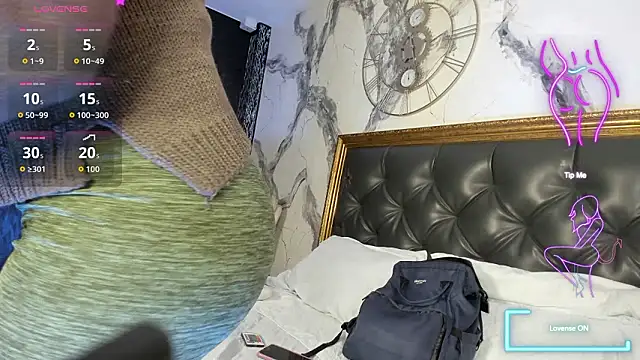 Snapshot of DalayMoore chatting on February 16, 2026, 8:29 pm DalayMoore online show from February 16, 2026, 8:29 pm