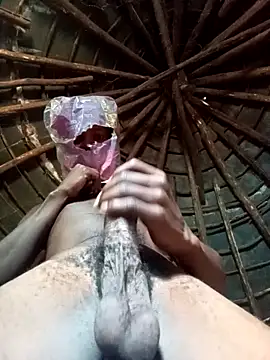 Snapshot of MrHardRider23 chatting on March 3, 2026, 6:53 am MrHardRider23 online show from March 3, 2026, 6:53 am