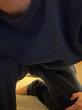 Snapshot of ki--kun chatting on January 6, 2026, 1:37 pm ki--kun online show from January 6, 2026, 1:37 pm