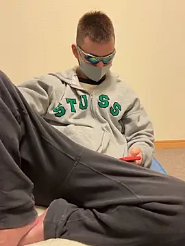 ki--kun online show from March 9, 2026, 12:41 pm