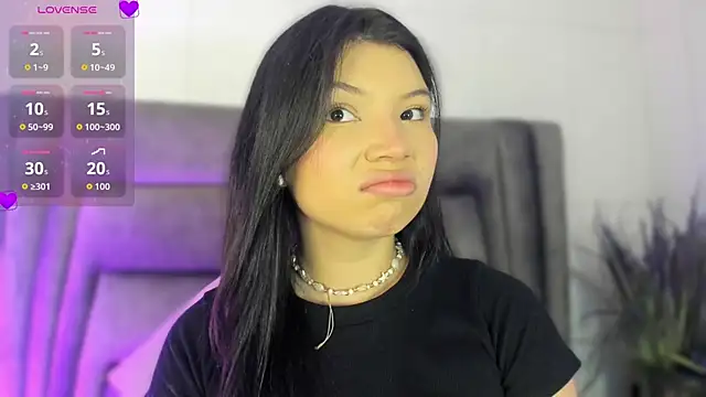 DannaJhonson1 online show from January 9, 2026, 7:10 pm