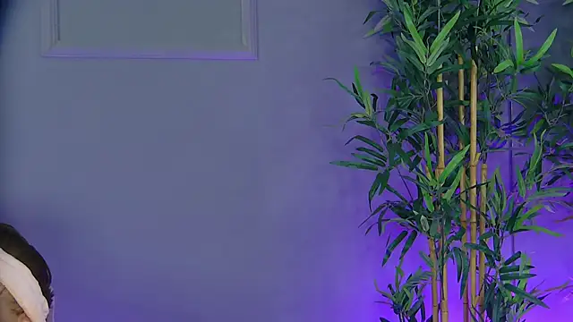 PatriciaSpice online show from December 1, 2025, 4:35 am