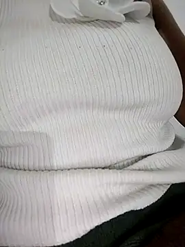 tasty Chocobaar online show from November 23, 2025, 2:38 pm