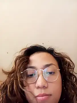 Snapshot of criscrispdv chatting on February 24, 2026, 10:10 pm criscrispdv online show from February 24, 2026, 10:10 pm