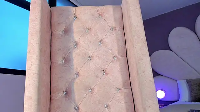 Snapshot of ValeriaOrtega chatting on October 15, 2025, 11:40 am ValeriaOrtega online show from October 15, 2025, 11:40 am