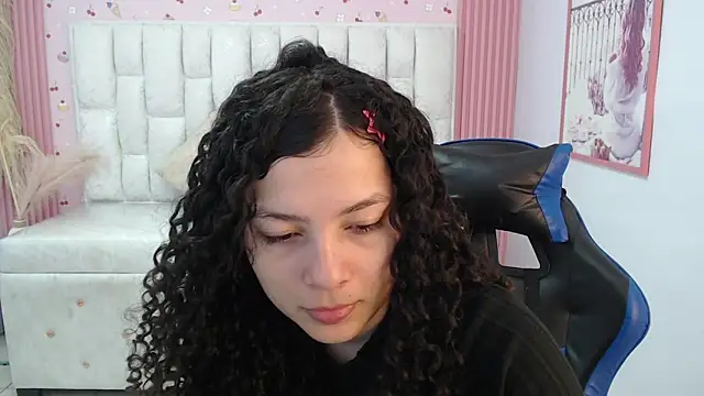 shalon diaz s online show from November 15, 2025, 1:15 pm