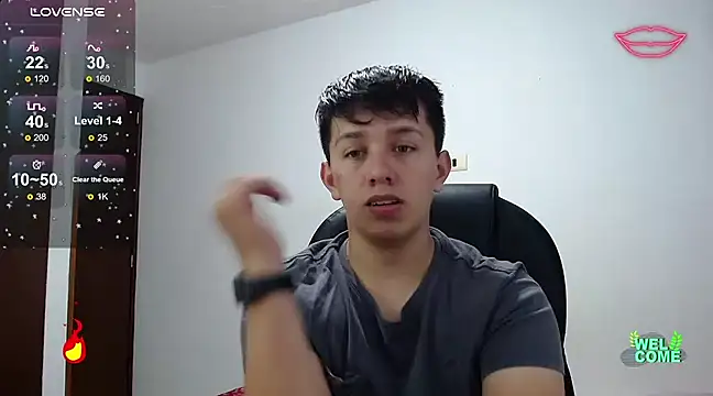 Snapshot of Alan_red chatting on March 15, 2025, 2:35 am Alan red online show from March 15, 2025, 2:35 am