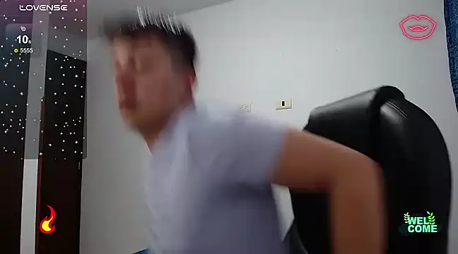 Snapshot of Alan_red chatting on February 26, 2025, 3:03 am Alan red online show from February 26, 2025, 3:03 am