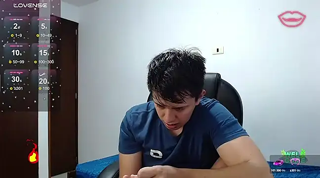 Snapshot of Alan_red chatting on February 20, 2025, 10:37 pm Alan red online show from February 20, 2025, 10:37 pm