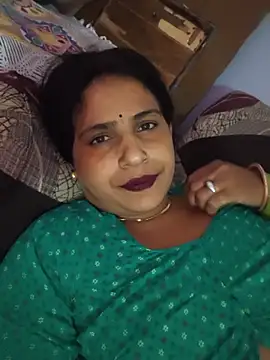 Bina Bhanot online show from July 31, 2026, 7:11 pm