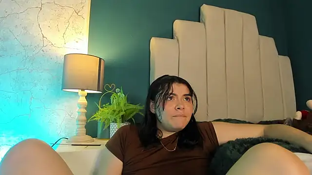 Snapshot of Zoe_Cheshire chatting on February 28, 2025, 6:32 am Zoe Cheshire online show from February 28, 2025, 6:32 am