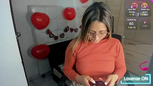 MelinaCameron online show from February 16, 2025, 3:37 am