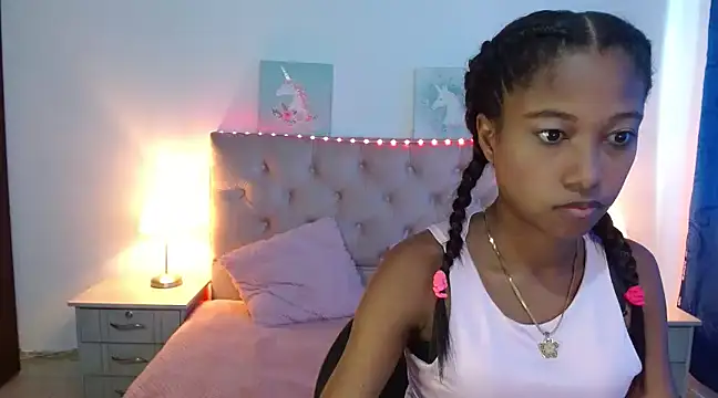 LITTLEDOLLHOT online show from January 23, 2025, 2:07 pm